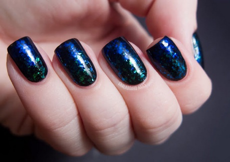 easy-blue-nail-designs-75_17 Modele ușoare de unghii albastre