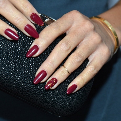 elegant-red-nails-32_5 Unghii roșii elegante