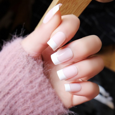 fake-white-nails-92_13 Unghii false albe