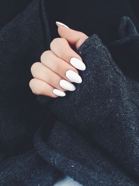 fake-white-nails-92_5 Unghii false albe