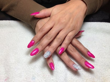hot-pink-acrylic-nails-85_19 Unghii acrilice roz roz