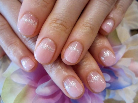 manicure-on-short-nails-89_5 Manichiura pe unghii scurte
