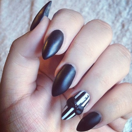 matte-black-acrylic-nails-76_10 Unghii acrilice negre mat