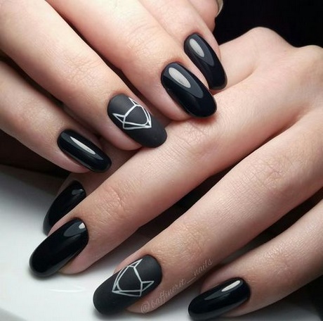 nail-art-with-black-29_13 Nail art cu negru