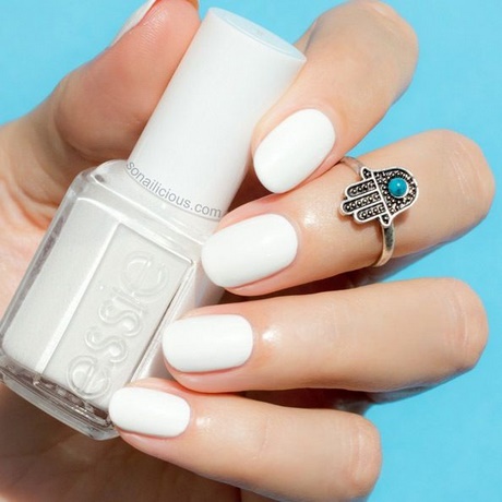 nail-designs-with-white-nail-polish-39_11 Modele de unghii cu lac de unghii alb