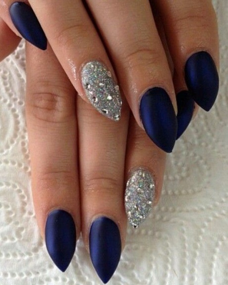 navy-blue-acrylic-nails-91_10 Unghii acrilice albastru bleumarin