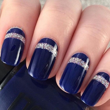 navy-blue-acrylic-nails-91_20 Unghii acrilice albastru bleumarin