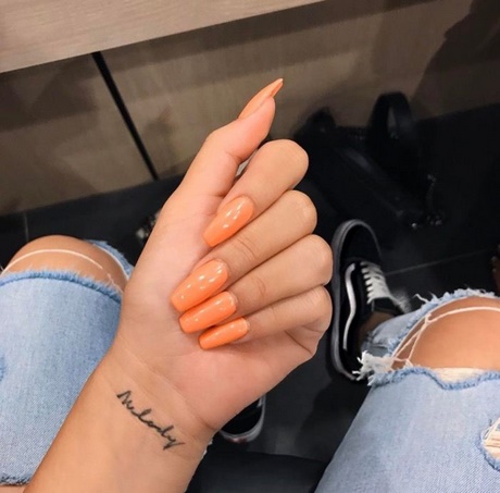 orange-acrylic-nails-09_14 Unghii acrilice portocalii