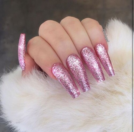 pink-glitter-acrylic-nails-64_20 Unghii acrilice cu sclipici roz