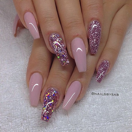 pink-glitter-acrylic-nails-64_4 Unghii acrilice cu sclipici roz