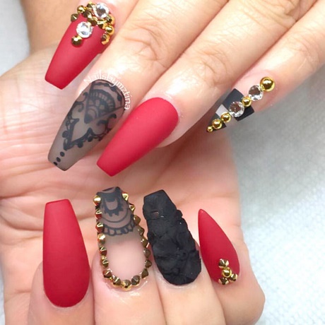 red-and-black-acrylic-nail-designs-73_16 Modele de unghii acrilice roșii și negre