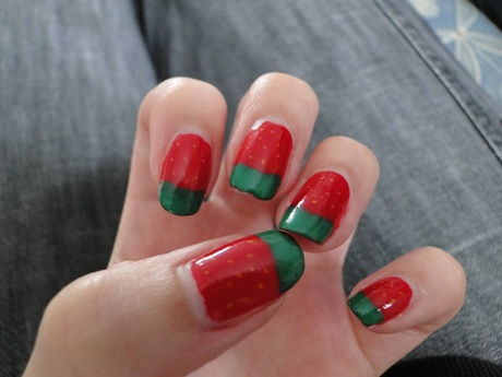 red-and-green-nail-art-designs-11_17 Modele de unghii roșii și verzi