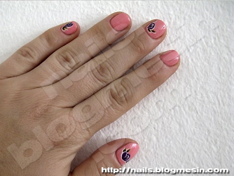 short-nails-painted-58_10 Cuie scurte pictate
