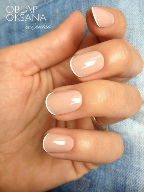 short-nails-painted-58_13 Cuie scurte pictate