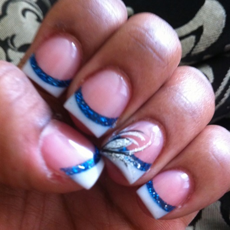 white-and-blue-nail-designs-26_16 Modele de unghii alb și albastru
