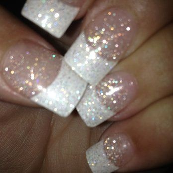 white-glitter-acrylic-nails-93_5 Unghii acrilice cu sclipici albe