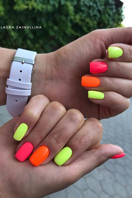 acrylic-nail-designs-bright-colors-59 Unghii acrilice modele culori luminoase