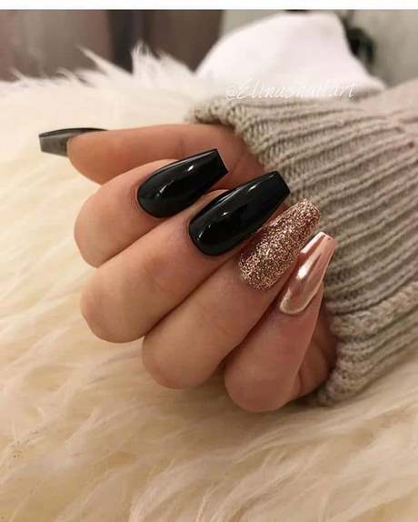 beige-and-black-nail-designs-32_3 Modele de unghii bej și negru