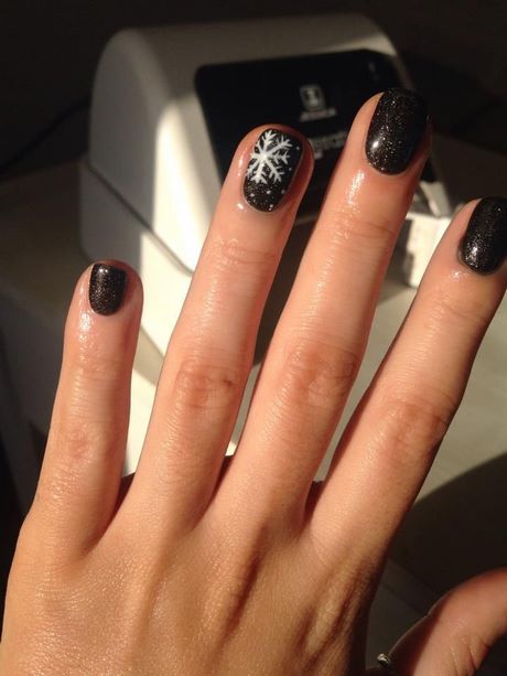 black-christmas-nail-design-16_8 Design negru de unghii de Crăciun