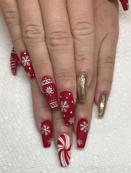 candy-cane-design-nails-02_17 Candy cane Design cuie