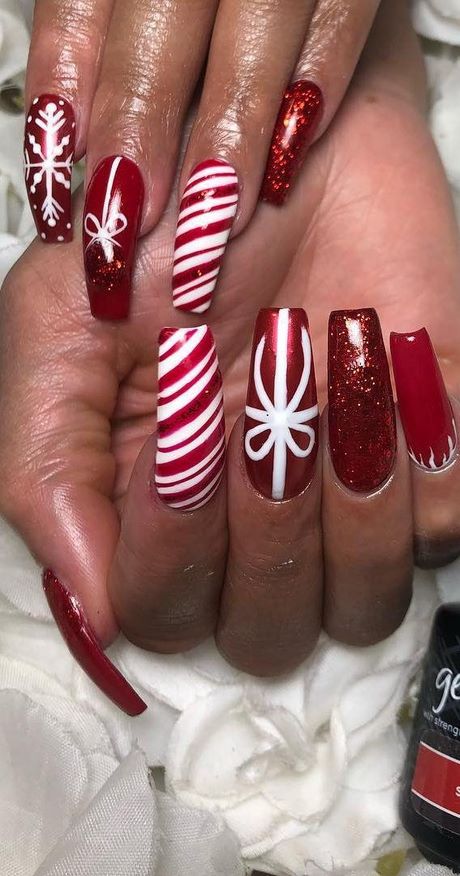 christmas-and-new-year-nail-designs-41_2 Modele de unghii de Crăciun și de Anul Nou