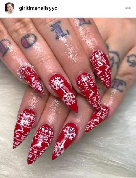 christmas-stiletto-nail-designs-39_15 Modele de unghii stiletto de Crăciun