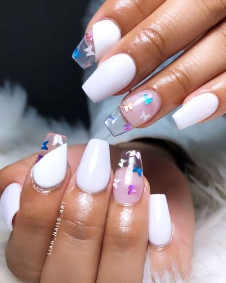 clear-nails-with-white-designs-10_7 Unghii clare cu modele albe