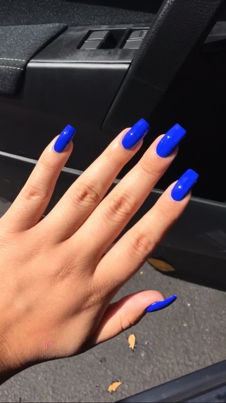 dark-blue-gel-nail-designs-23 Modele de unghii cu gel albastru închis