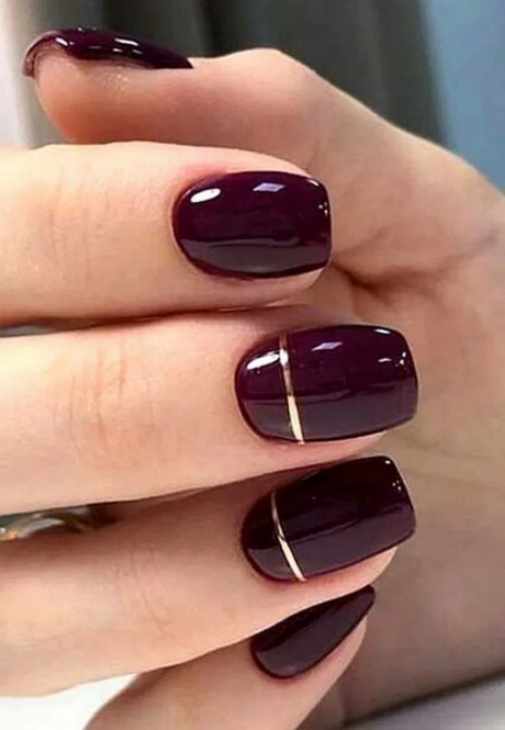 dark-burgundy-nail-designs-49 Modele de unghii întunecate de burgundă
