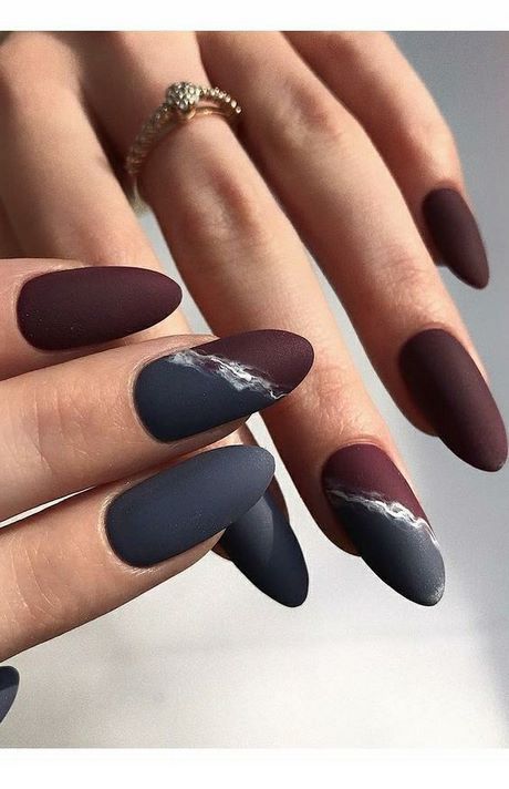 dark-burgundy-nail-designs-49_6 Modele de unghii întunecate de burgundă
