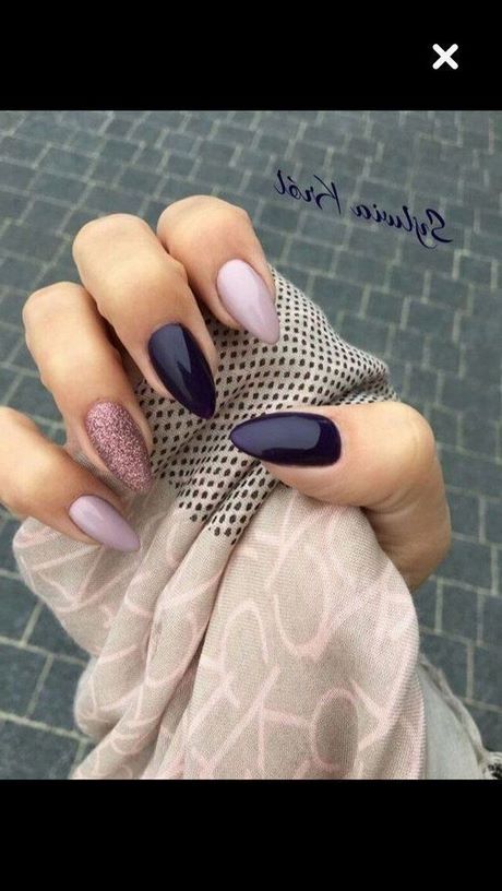 dark-colour-nail-designs-64_11 Modele de unghii de culoare închisă