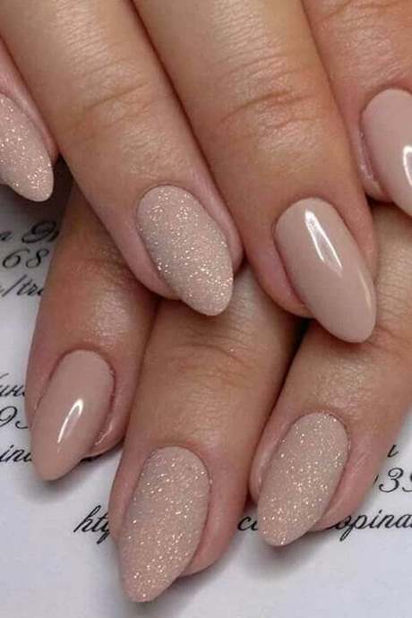 different-styles-and-colors-of-nails-06_3 Diferite stiluri și culori ale unghiilor