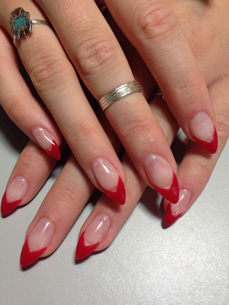 french-manicure-with-red-design-77_10 Manichiura franceză cu design roșu