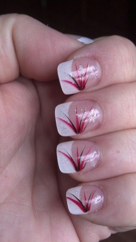 french-manicure-with-red-design-77_11 Manichiura franceză cu design roșu