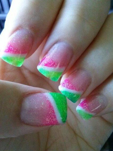 green-and-pink-nail-art-54 Arta unghiilor verde și roz