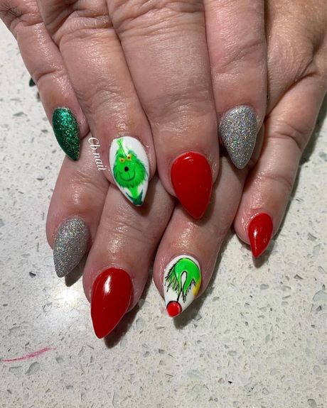 grinch-christmas-nail-designs-32_13 Grinch modele de unghii de Crăciun