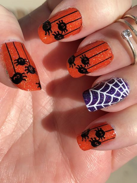 halloween-nail-stamping-ideas-28_14 Idei de ștanțare a unghiilor de Halloween