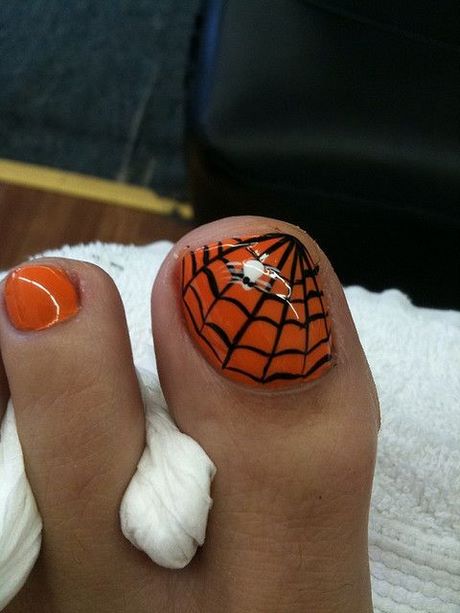 halloween-toe-nail-art-designs-47_19 Halloween toe nail art modele