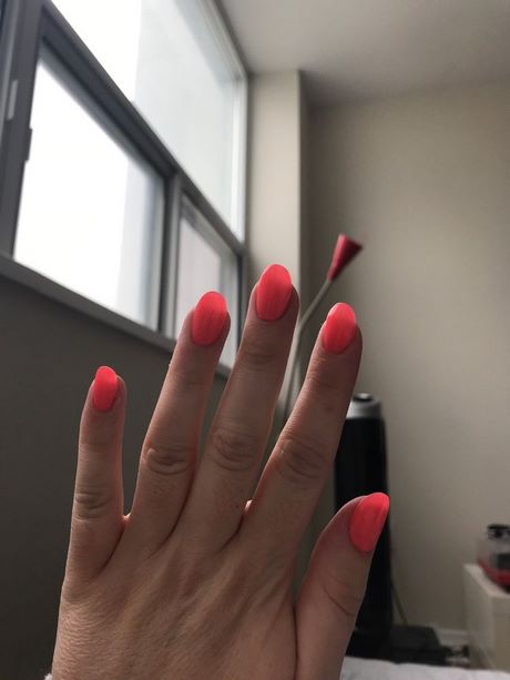 Designul unghiilor lui Kim