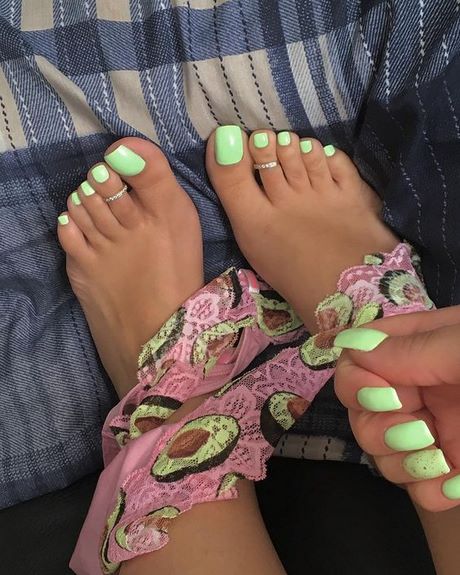 lime-green-toe-nail-designs-12_3 Var verde deget de la picior modele de unghii