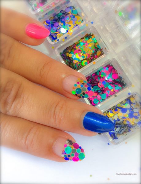 multi-coloured-nail-designs-23_4 Modele de unghii multicolore