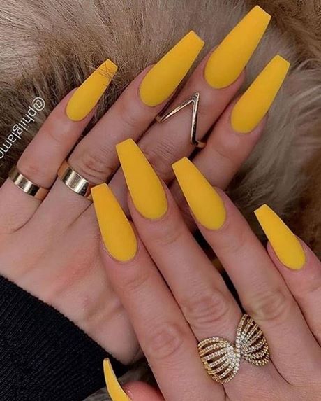 mustard-color-nail-designs-85_11 Modele de unghii de culoare muștar