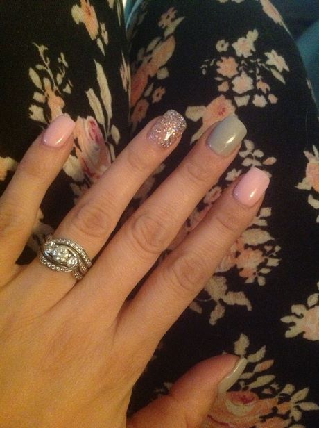 nail-designs-grey-and-pink-78_13 Modele de unghii gri și roz
