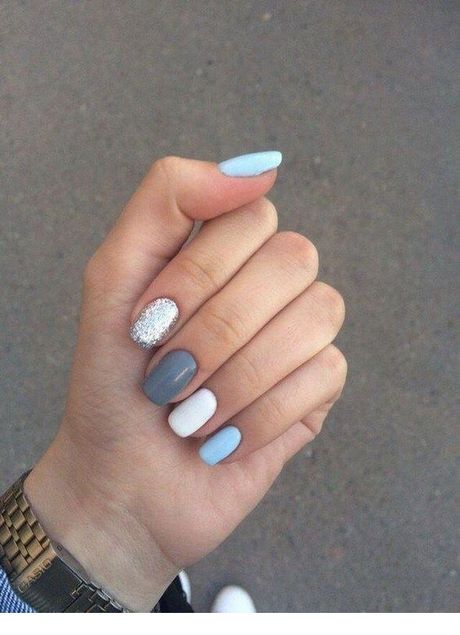 nail-designs-grey-and-white-89_11 Modele de unghii gri și alb