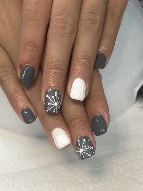 nail-designs-grey-and-white-89_3 Modele de unghii gri și alb