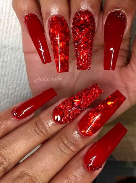 nail-designs-on-red-polish-97_18 Modele de unghii pe lac roșu