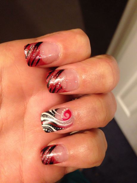 nail-designs-red-black-and-white-96_8 Modele de unghii roșu alb-negru