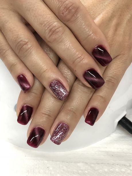 nail-designs-with-burgundy-56_9 Modele de unghii cu visiniu