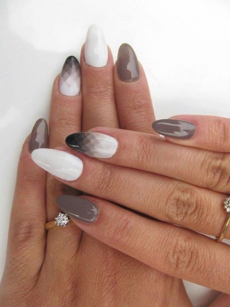 nail-designs-with-gray-polish-34_19 Modele de unghii cu lac gri