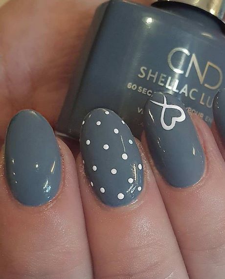 nail-designs-with-gray-polish-34_8 Modele de unghii cu lac gri